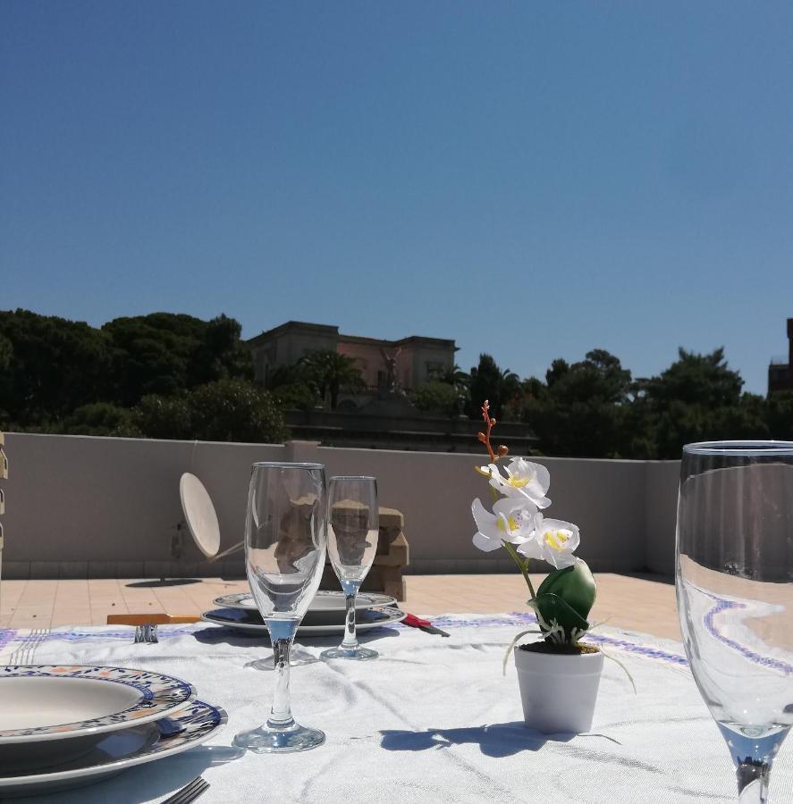 Tigellio Apartment-central-views-terrace Q6426 *